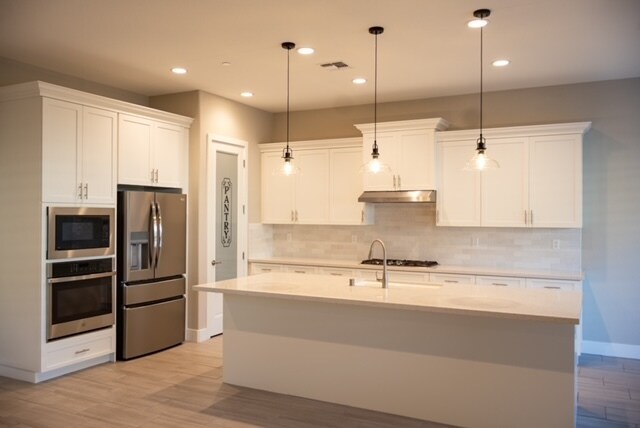 Building Photo - Lodi 3 Bedroom plus Office or Study 3 Bathroom Solar Power Home