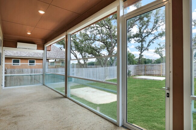 Building Photo - 8626 Glass Gem Dr