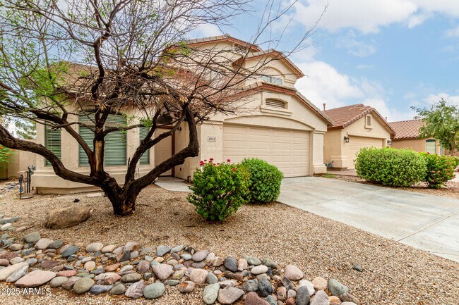 Building Photo - 8003 S 48th Dr