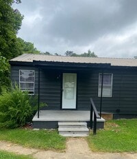 Building Photo - Little Dixie