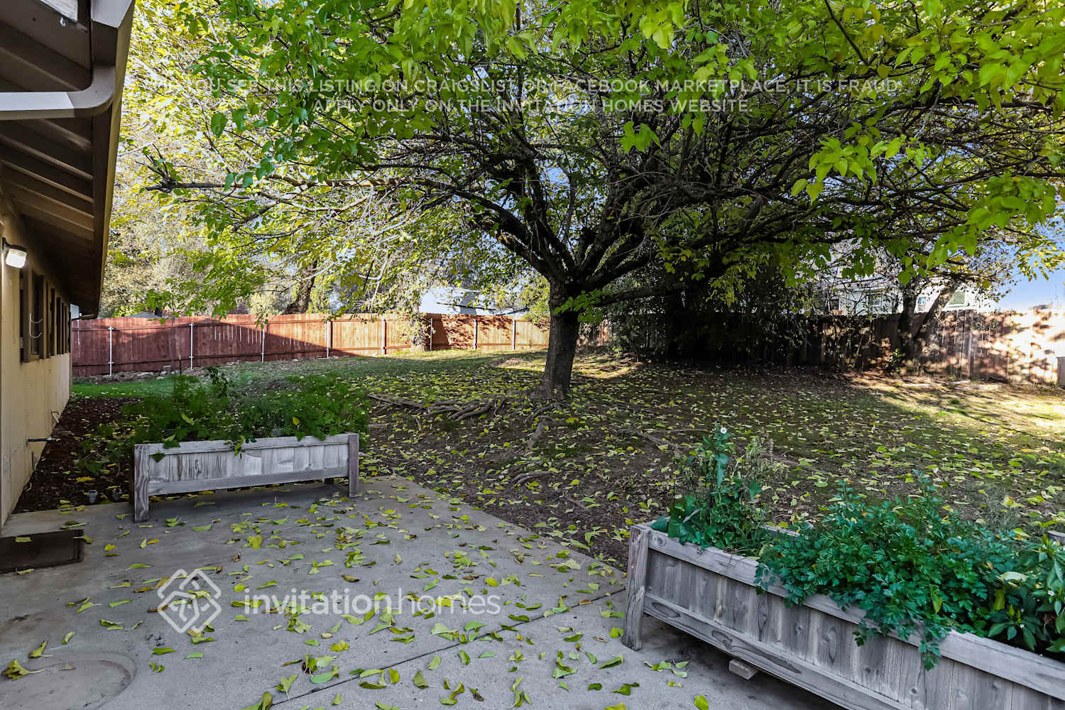 Building Photo - 4415 Patterson Dr