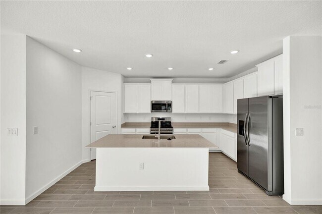 Building Photo - 4473 NW 14th Lp