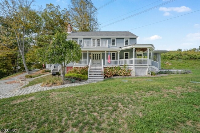 Building Photo - 2 Old Middleville Rd