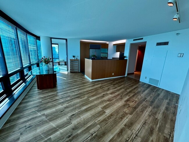 Building Photo - 2/2/2 Ocean-Front Nauru Towers, Endless Ocean Views, 34Floor