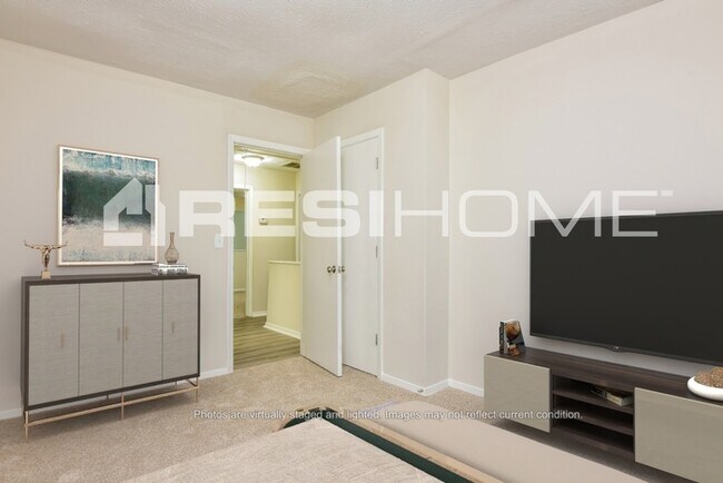 Building Photo - 1283 Old Countryside Cir