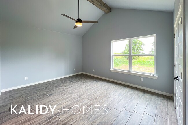 Building Photo - 520 Kearny Ln