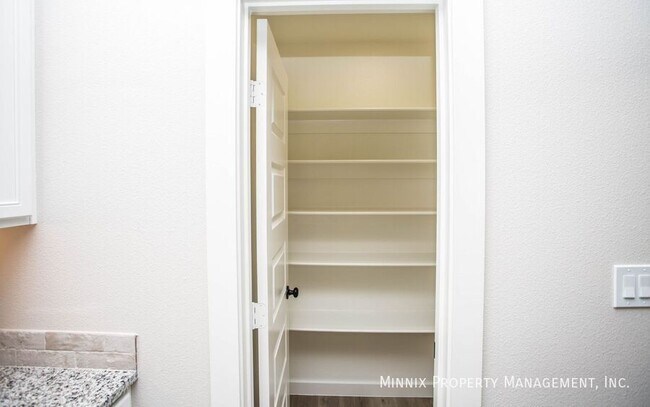 Building Photo - 3203 Durham Ave