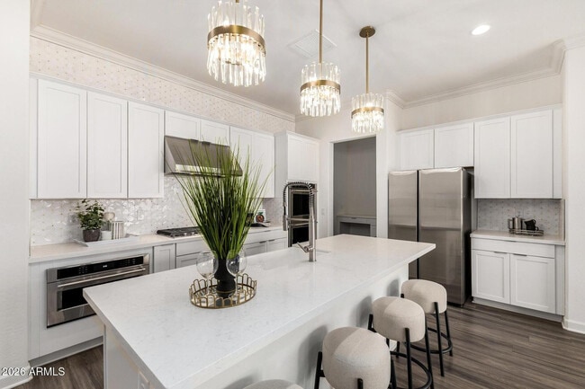 Building Photo - 11048 E Utah Ave