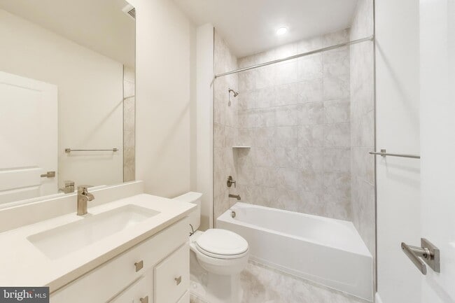 Building Photo - 1774 Ml Br Dr