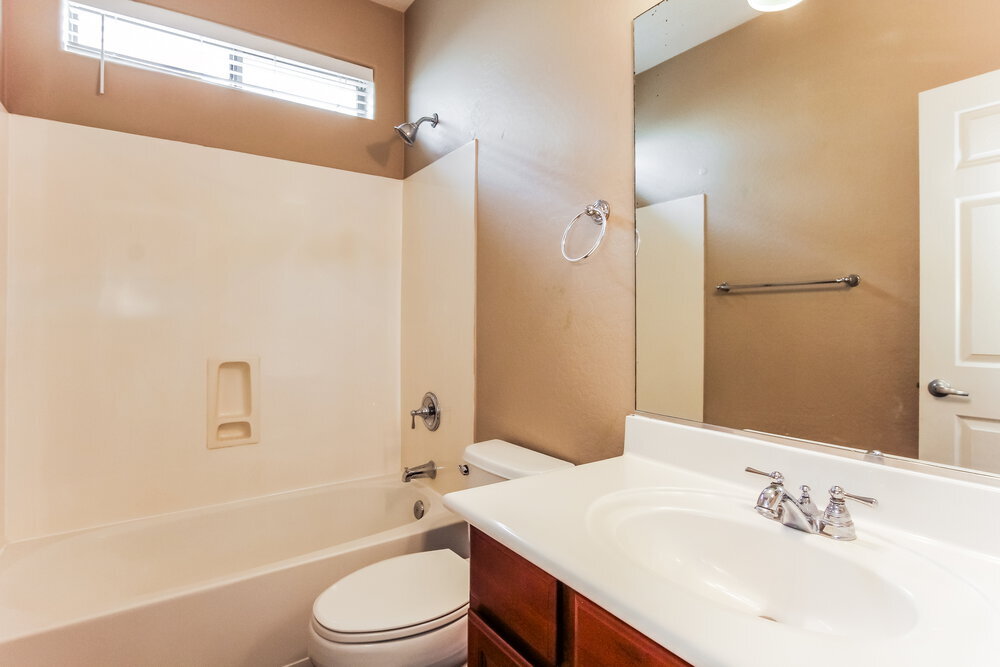 Building Photo - 4261 N 157th Ave