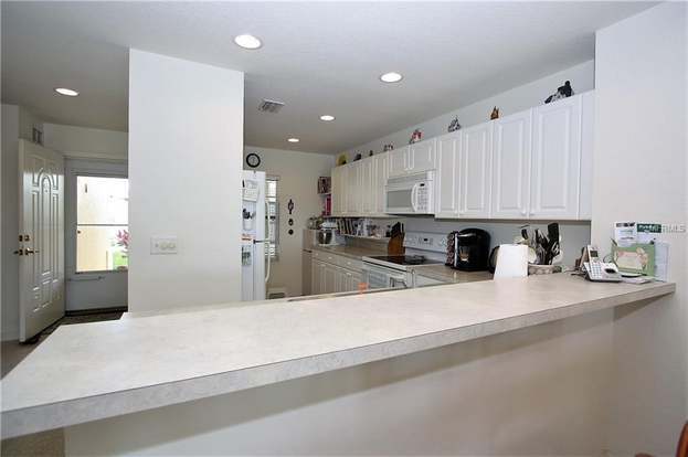 Building Photo - 1315 Saxony Cir