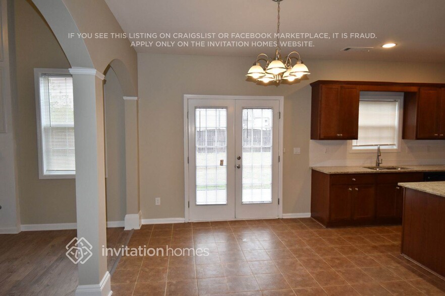 Building Photo - 1478 Station Ridge Dr SE