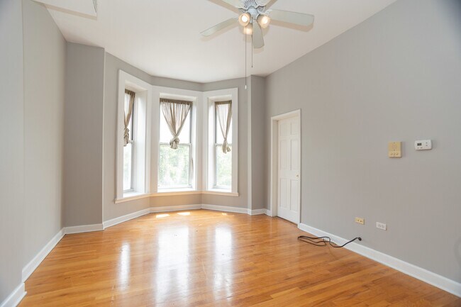 Building Photo - 1746 W Ohio St