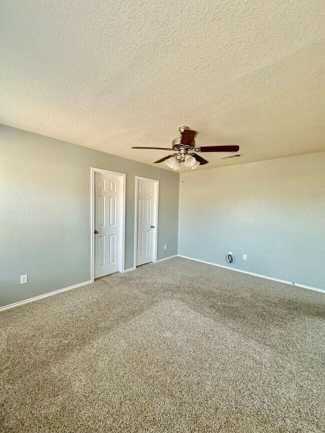 Building Photo - 2315 Windy Cir