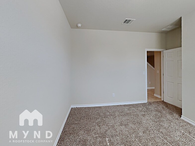 Building Photo - 1640 W Broade St