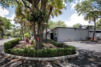 Building Photo - 6380 Jack Rabbit Ln