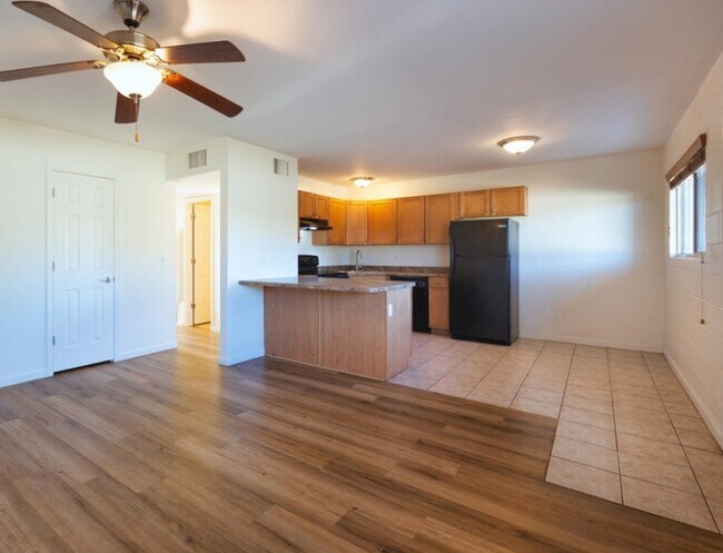 Building Photo - 2821 N Columbus Blvd