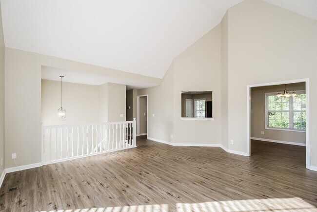 Building Photo - 154 Chief Ct