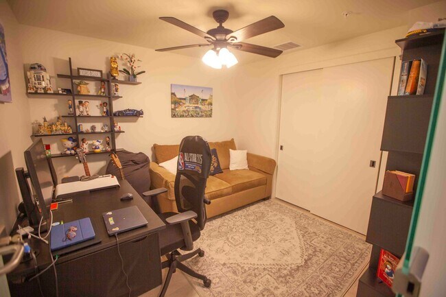 Building Photo - 2022 New Built Luxurious 2BR2BA Potrero Hi...