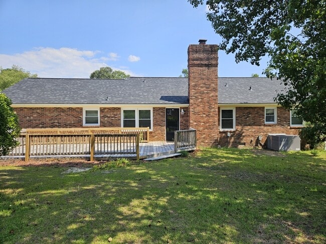 Building Photo - 309 Murray Fork Dr