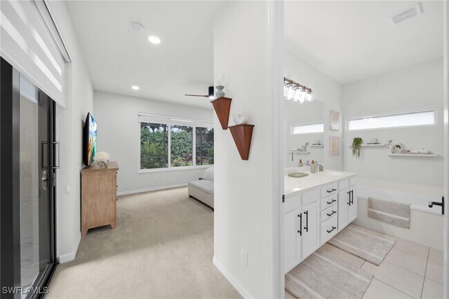 Building Photo - 8864 Ventura Way