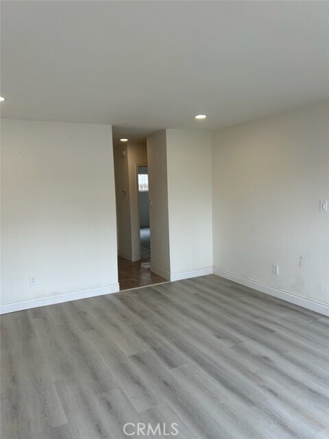 Building Photo - 5333 Hyde St