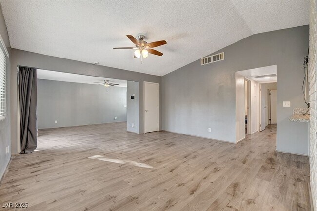 Building Photo - 6223 W Foothill Blvd