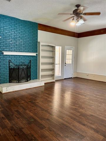 Building Photo - 1121 Goldenrod Dr