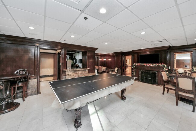 Building Photo - 3525 Sage Rd