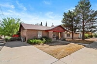 Building Photo - 2709 N Florence St