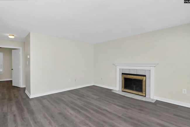 Building Photo - 600 Hulon Cir