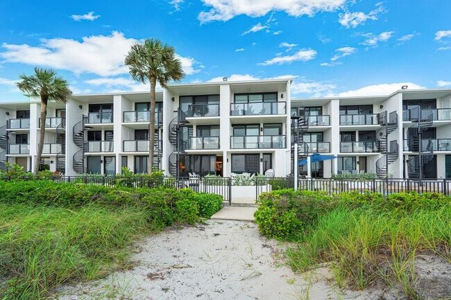 Building Photo - 550 Ave