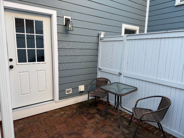 Building Photo - 29 Lexington Ave