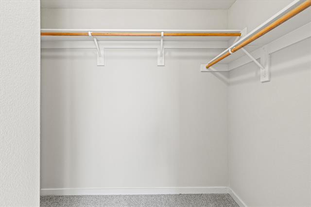 Building Photo - 9930 Ironhorse Dr