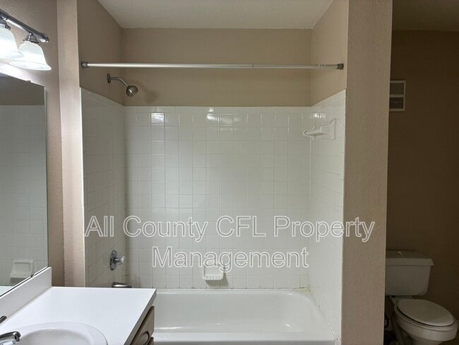 Building Photo - 7280 Westpointe Blvd