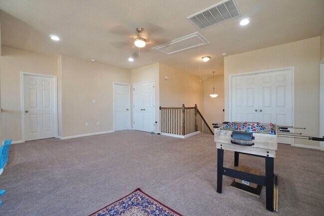 Building Photo - 445 Arrowhead Vine St