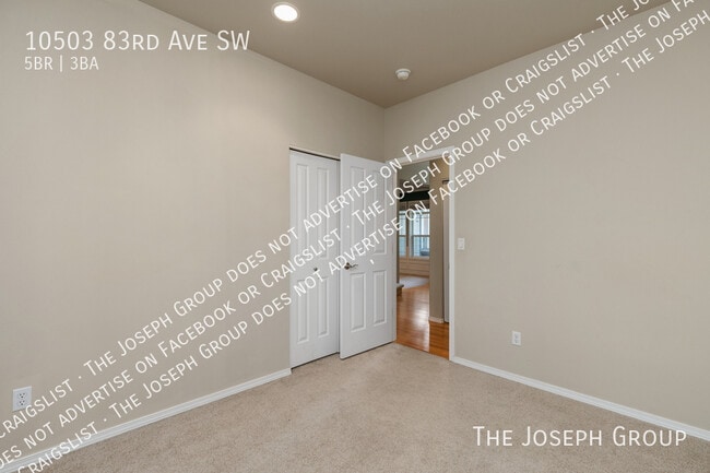 Building Photo - 10503 83rd Ave SW
