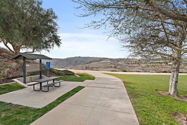Building Photo - Spectacular Hilltop Estate with Panoramic ...