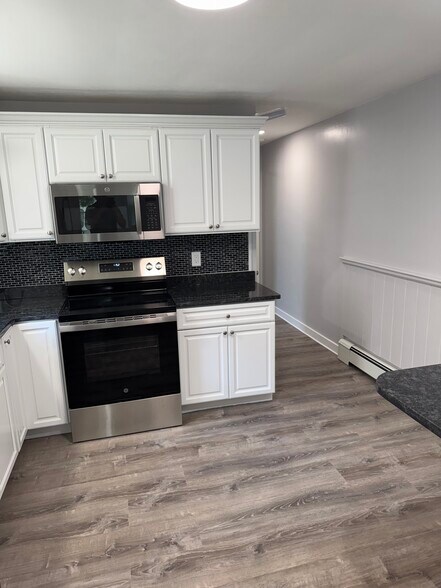 Building Photo - 29 Beechmont St