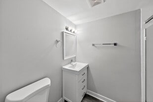 Building Photo - 6113 Spring Ln