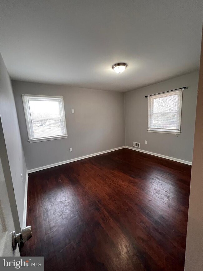 Building Photo - 12991 ORLEANS St