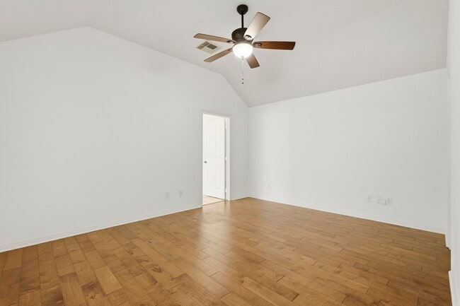 Building Photo - 3014 Northshire Ct