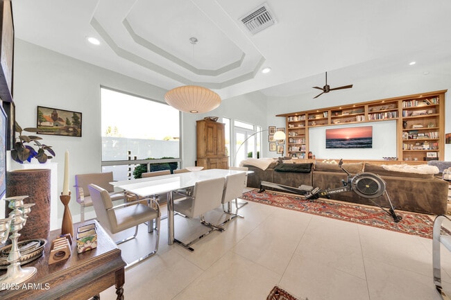 Building Photo - 6139 N 31st Ct