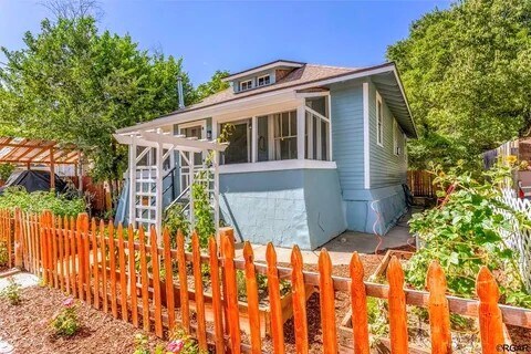 Building Photo - 529 Rudd Ave