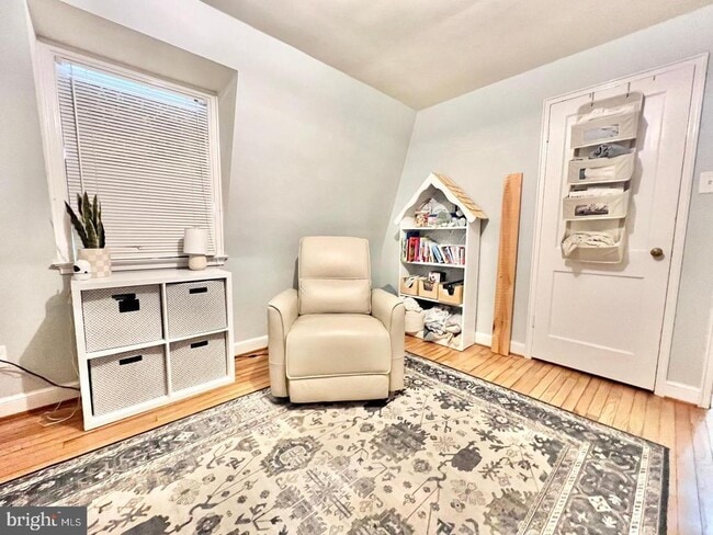 Building Photo - 503 Dorchester Ave