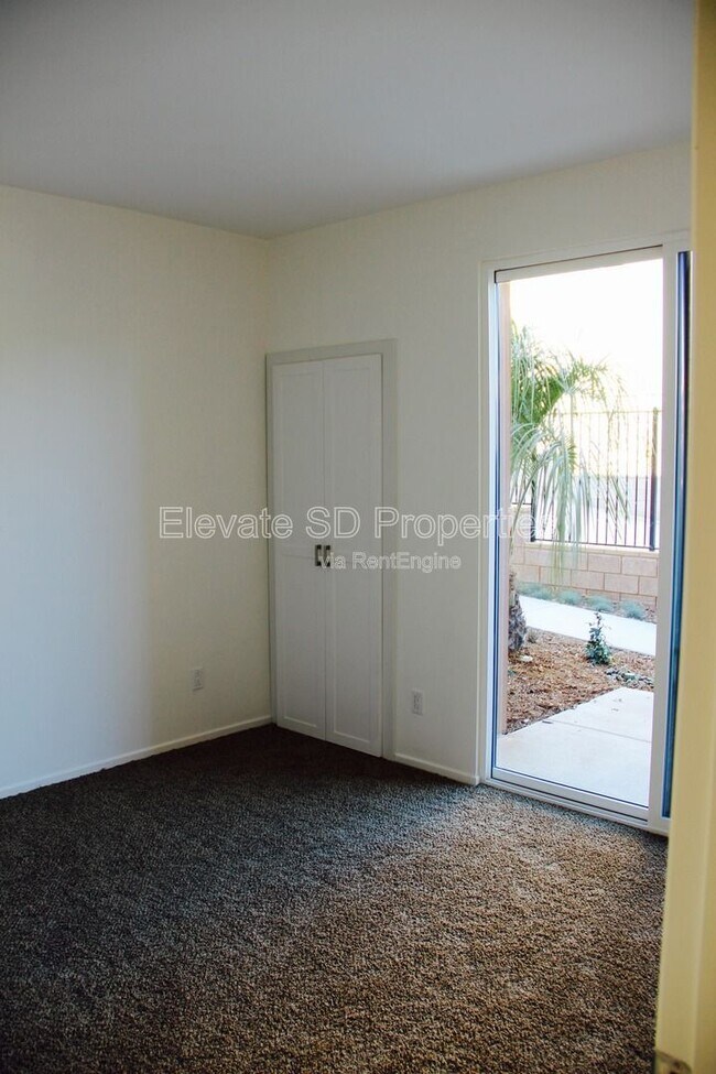 Building Photo - 2868 C St