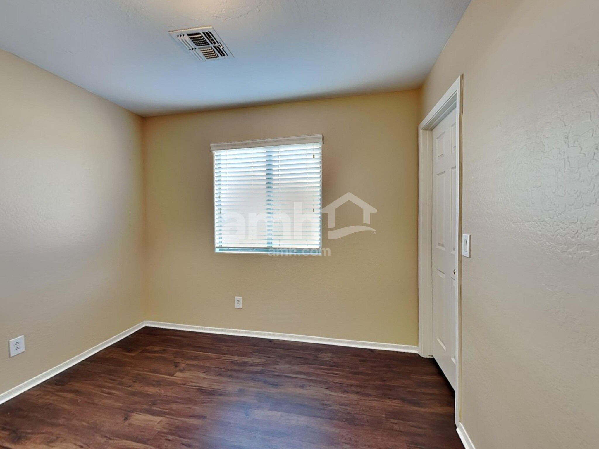 Building Photo - 3221 S 93rd Ave