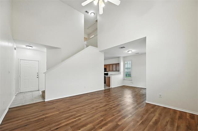 Building Photo - 3100 Tarrant Ln