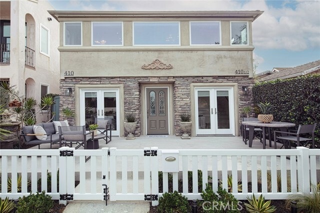 Building Photo - 410 Acacia Ave