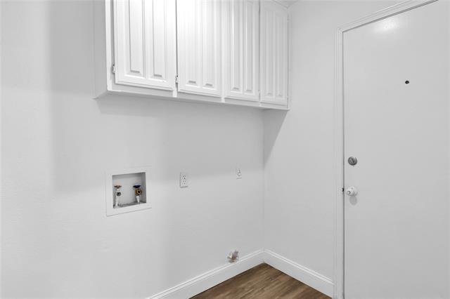 Building Photo - 7408 Meadowview Terrace